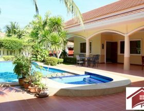 well-maintained-4-bed-resale-pool-villa-hua-hin-soi-116-13