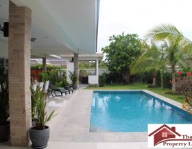palm-villas-hua-hin-beautiful-resale-property-feat-lots-of-extras-6